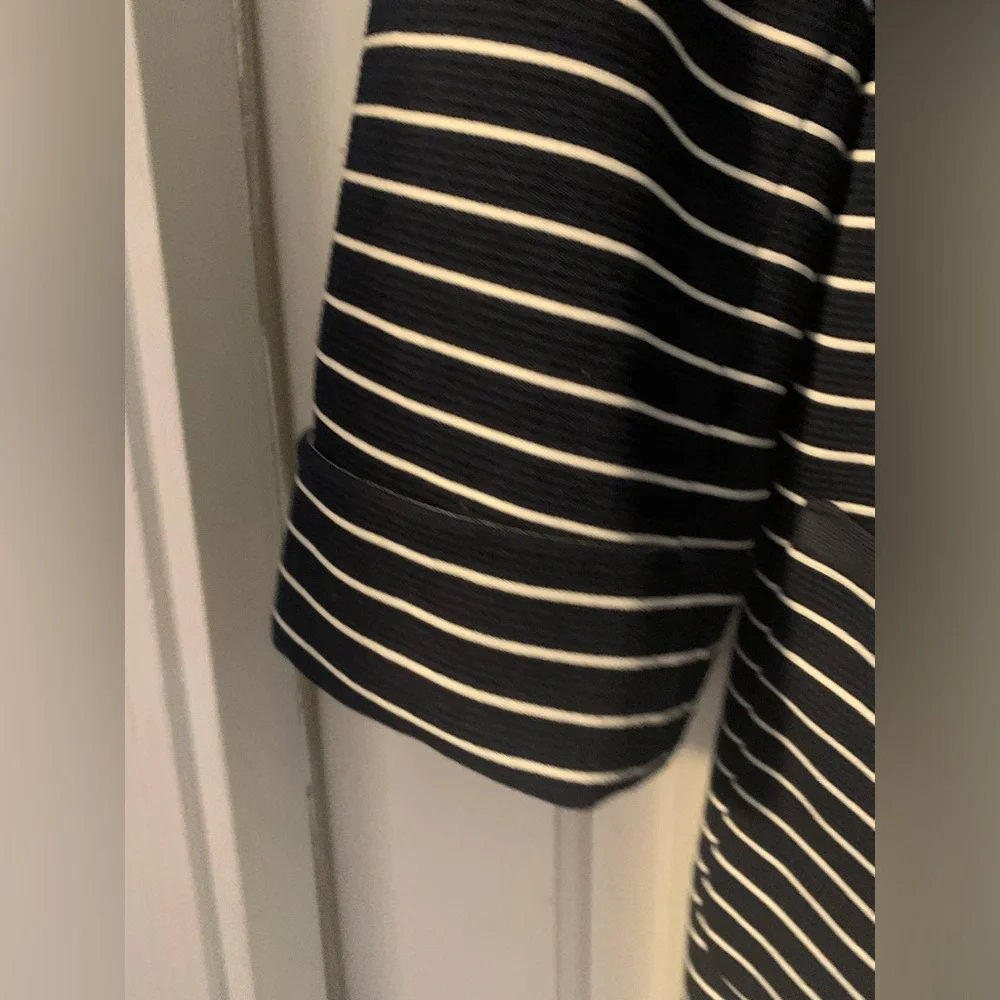 NWOT-Talbots women’s 2X striped jacket - Picture 3 of 8